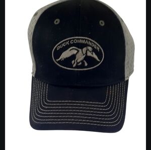 Duck Commander Embroidered Baseball Cap Hat Two Tone Grey The Game Hook & Loop